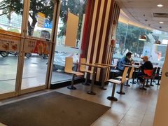 -麦当劳(十字街店)