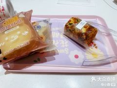 -好利来(上海长宁龙之梦店)