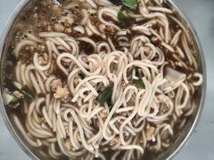 -正宗杨记普洱酸醋米线(总店)