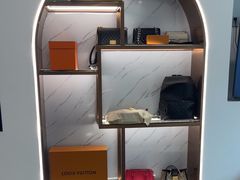 -聚云奢二手奢侈品黄金手表包包回收·中古店(上海店)