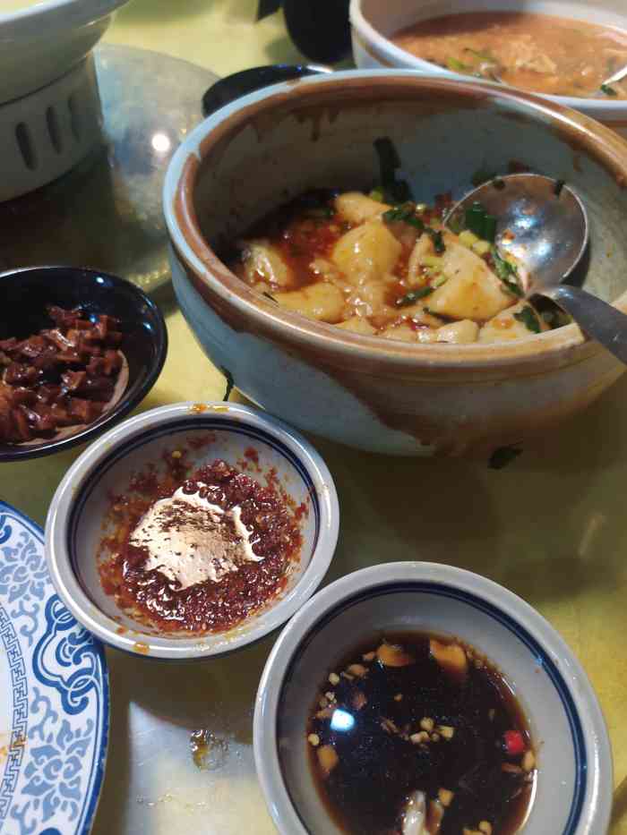 李记搅团(三桥店)-"口味还可以,环境也还行,但是服务实在是,.