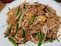 -粤港湾砂锅粥·宵夜(宝龙店)