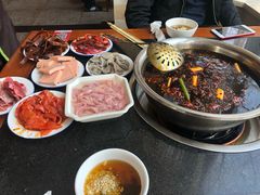 -九尺赵老四鲜鹅肠火锅
