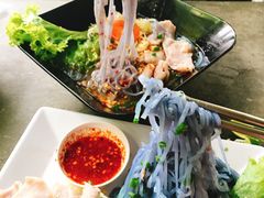 -蝶豆花蓝面条