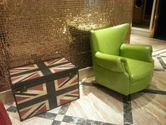 -唛客疯量贩式KTV(金飞达广场店)