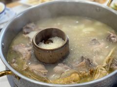 -朴小妹人参鸡汤火锅(长白山万达店)