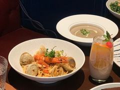 -Golden Lily河内巴黎法越料理餐厅(建国西路店)