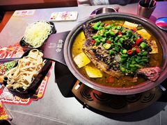 -令狐冲·炭烤活鱼(宝龙店)