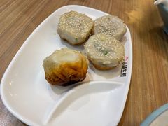 -小杨生煎(杭州东站店)