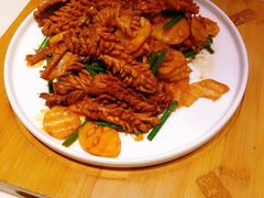 爆炒腰花-闫府私房菜·百年鲁菜(恒隆店)