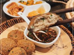 -野山舂·贵州现舂酸汤牛肉(民生路店)