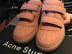 -Acne Studios(芮欧百货店)