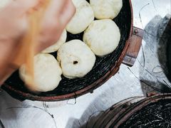 -舒小笼松针小笼包