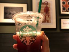 -星巴克臻选(南京金茂览秀城店)