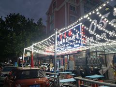 -老东镇啤酒屋海鲜加工·蒸汽海鲜·海鲜烧烤(台东店)