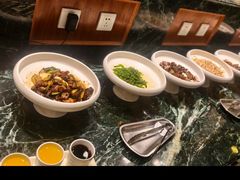 -碧中海汤泉汗蒸酒店