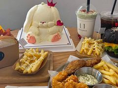 -11 O'CLOCK十一点 CAFE BRUNCH BAR