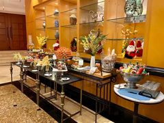 -深圳富苑皇冠假日套房酒店
