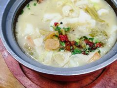 -周鱼小馆石锅酸菜鱼(活力汇店)