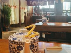 -先启半步颠小酒馆(白麓里店)