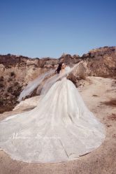 -Renee芮亦婚纱(原丽莎)