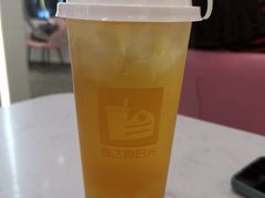 茉莉花茶-喜达微时光蛋糕店(茂名化州店河东三十米街店)