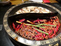 -纸盐河码头火锅(十八梯店)