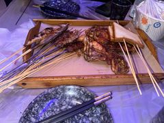 -夜火烤摊·东北烧烤酒场·老杨小黄鱼