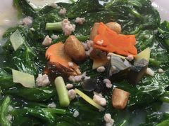 碗豆尖-品香菜馆(旗峰路中侨大厦店)