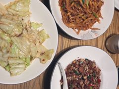 -爱碗亭·鲜炒湖南菜(壹城中心店)