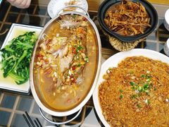 牛腩土锅巴-临街徽菜馆·正宗黄山味
