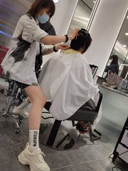 -Mentor Hair Salon