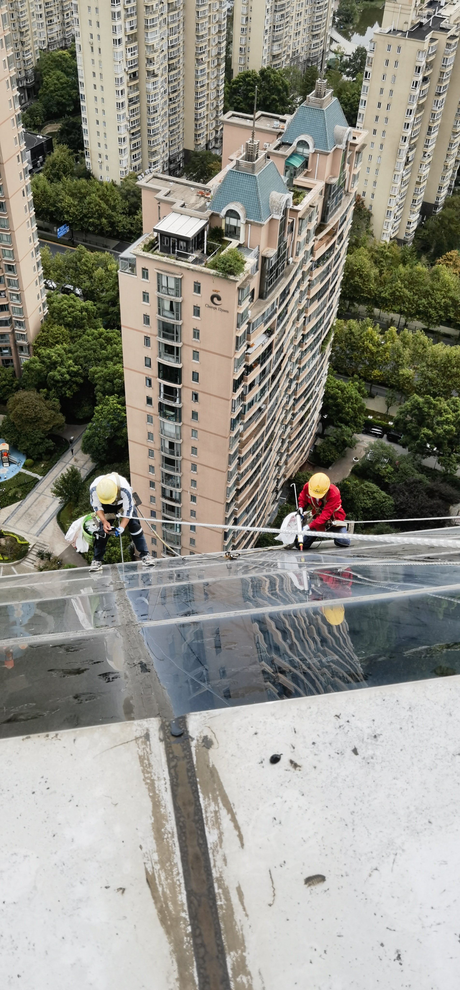 天府新区外墙玻璃清洗图片