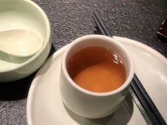 -蝴蝶里·粤菜·点心(滨江龙湖店)