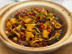 -品海楼·大连海胆锅贴馆(东港店)