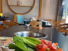 -野菌皇海景野生菌火锅(滨海大道店)