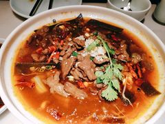 水煮牛柳-小菜园新徽菜(连云港海州吾悦店)