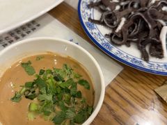 -东兴顺爆肚张