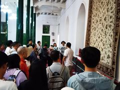 -艾提尕尔清真寺