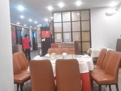 -鑫巴蜀小镇 · 水煮鱼专研店(玉桥店)