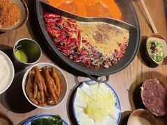 -萍姐火锅·公路夜市(武汉首店)