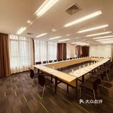 喜欢你那是比一辈子还要长久的事。3、年少的日子里