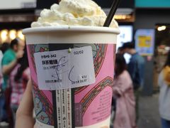 -茶颜悦色(嘉顿一楼吉时赏味游园会店)
