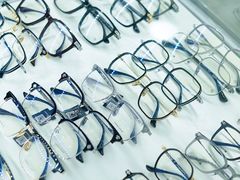 -潘多拉眼镜·蔡司依视路明月(潘家园店)