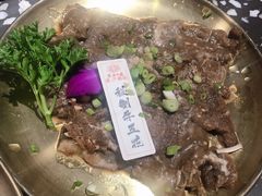 秘制牛五花-黑牛の場烤肉(摩天活力城店)