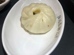 -凤起龙游老面包子(凯德晶品店)