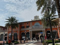 -佛罗伦萨小镇广佛名品奥特莱斯(疏港路店)