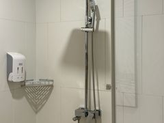 -武汉武昌站街道口华美达安可酒店