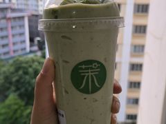 巴旦木牛油果酸奶奶昔-茉酸奶(春熙路店)