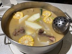 -肥仔文澳门猪骨煲(南京西路店)